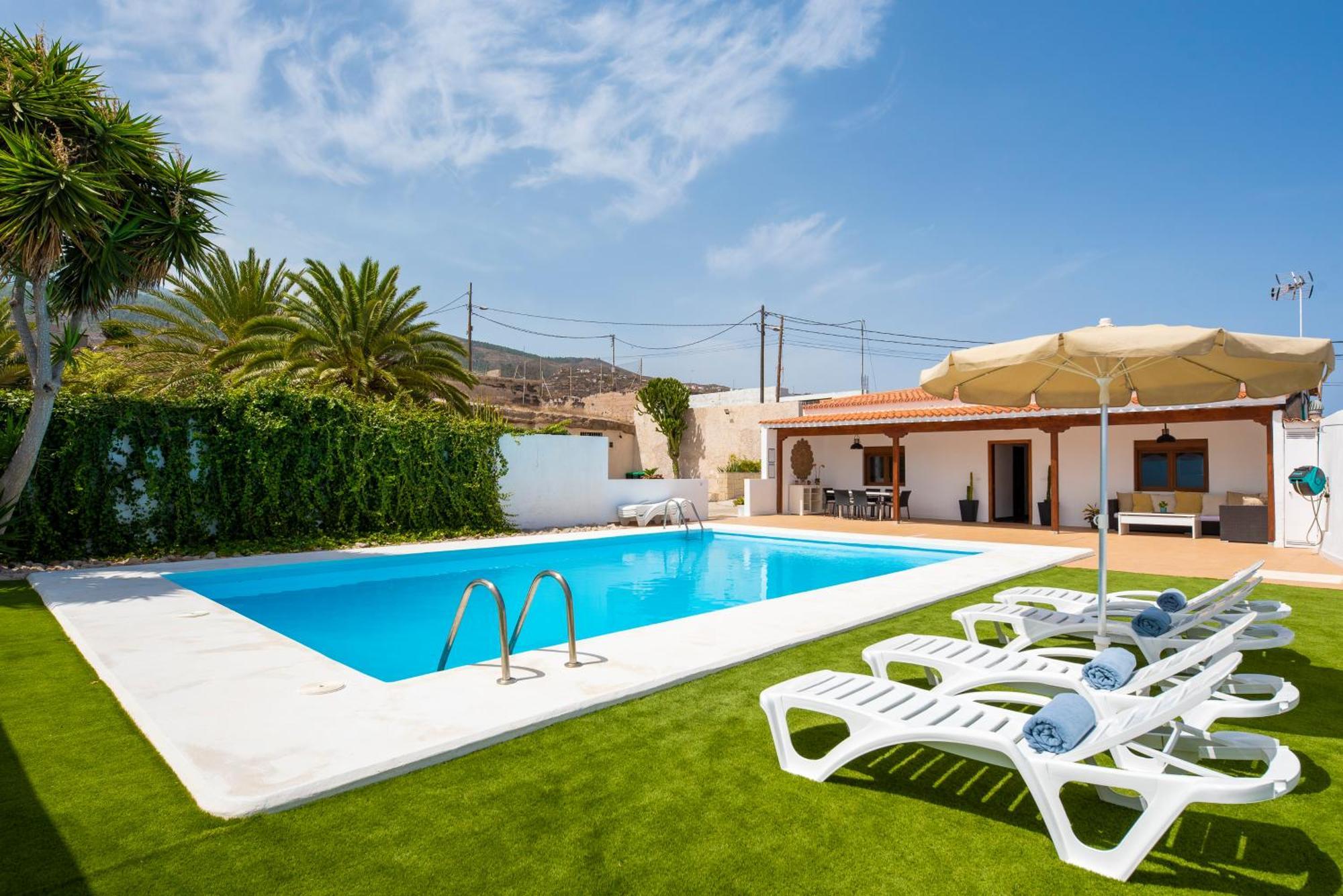 Villa Private House With Pool & Garden à Güimar Extérieur photo